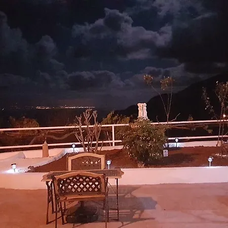 Casa Maria Daire Agulo